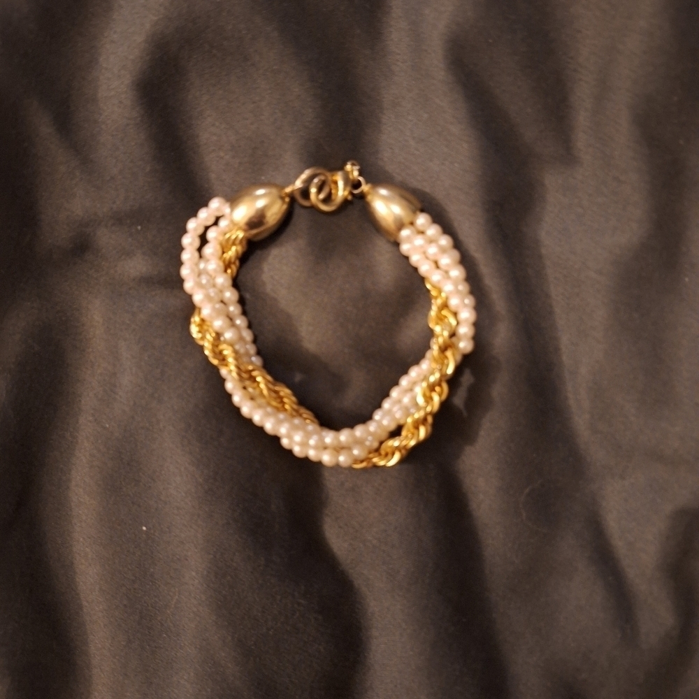 Gold Tone and Faux Pearl Bracelet